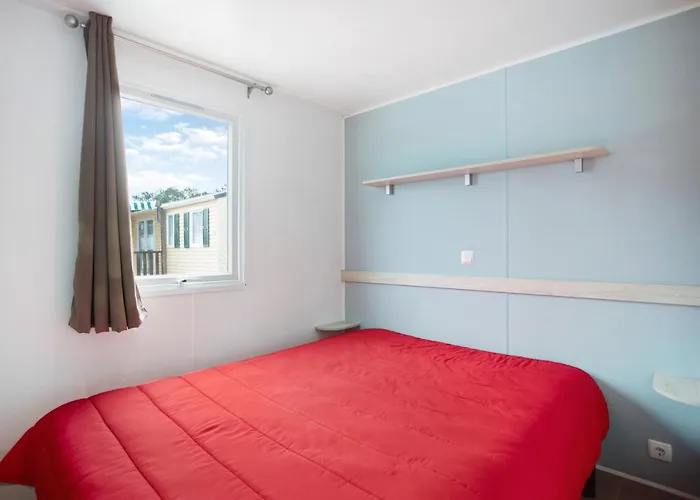 T2 I V- 15 Min From Nazare *